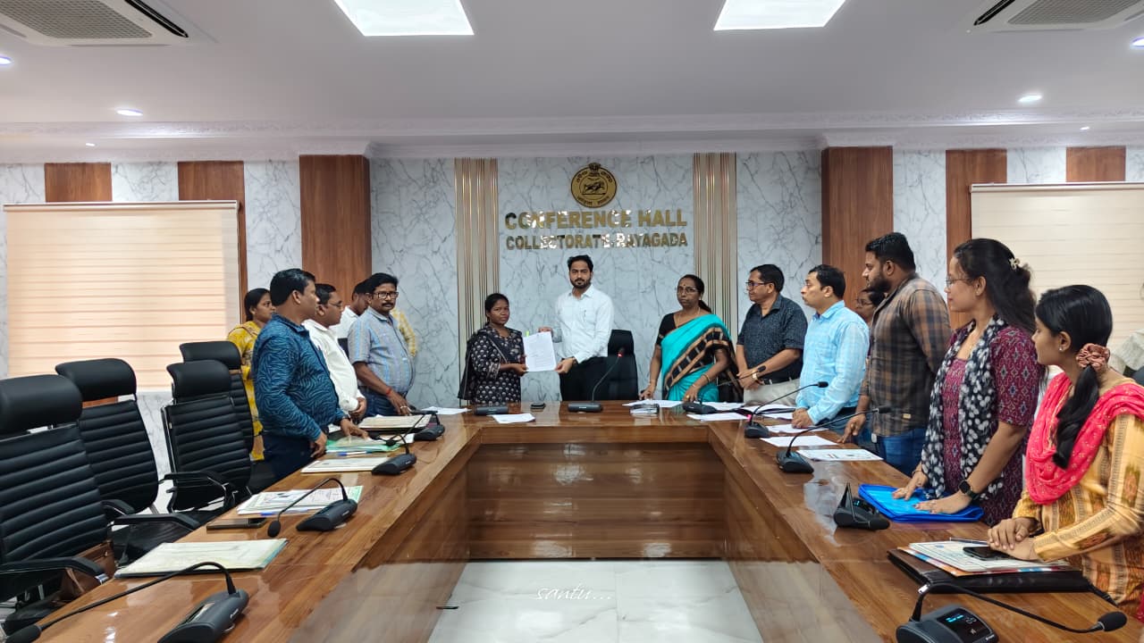 ରାୟଗଡ଼ାରେ ୧୫ ଶିକ୍ଷକଙ୍କୁ ସ୍ଥାୟୀ ନିଯୁକ୍ତି: ପ୍ରଥମ ଥର ପାଇଁ ଦୃଷ୍ଟିବାଧିତ ଦିବ୍ୟାଙ୍ଗଙ୍କୁ ଶିକ୍ଷକ ସାଜିବାର ସୁଯୋଗ ଦେଲା ଜିଲ୍ଲା ପ୍ରଶାସନ