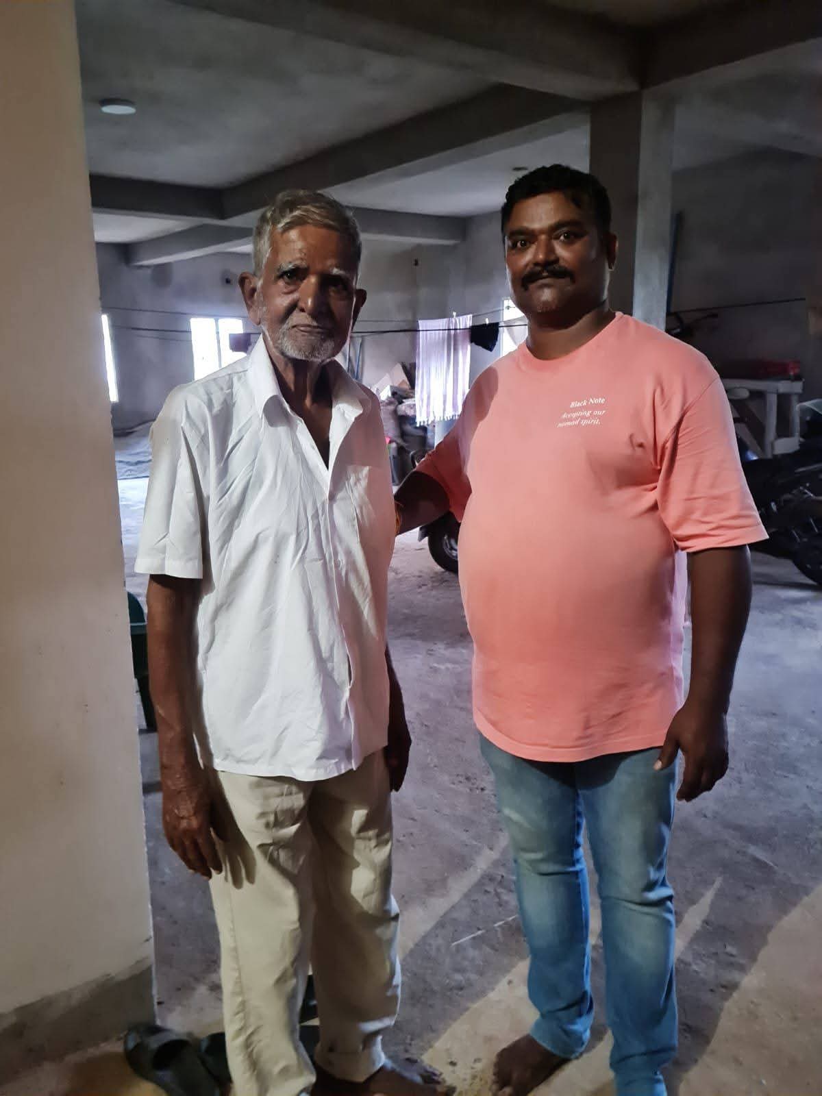 ନିଖୋଜ ଅବସରପ୍ରାପ୍ତ ଶିକ୍ଷକ ରବିନ୍ଦ୍ରନାଥ ପାଣିଗ୍ରାହୀ ଭୁବନେଶ୍ୱର ବରମୁଣ୍ଡାରୁ ସୁରକ୍ଷିତ ଉଦ୍ଧାର